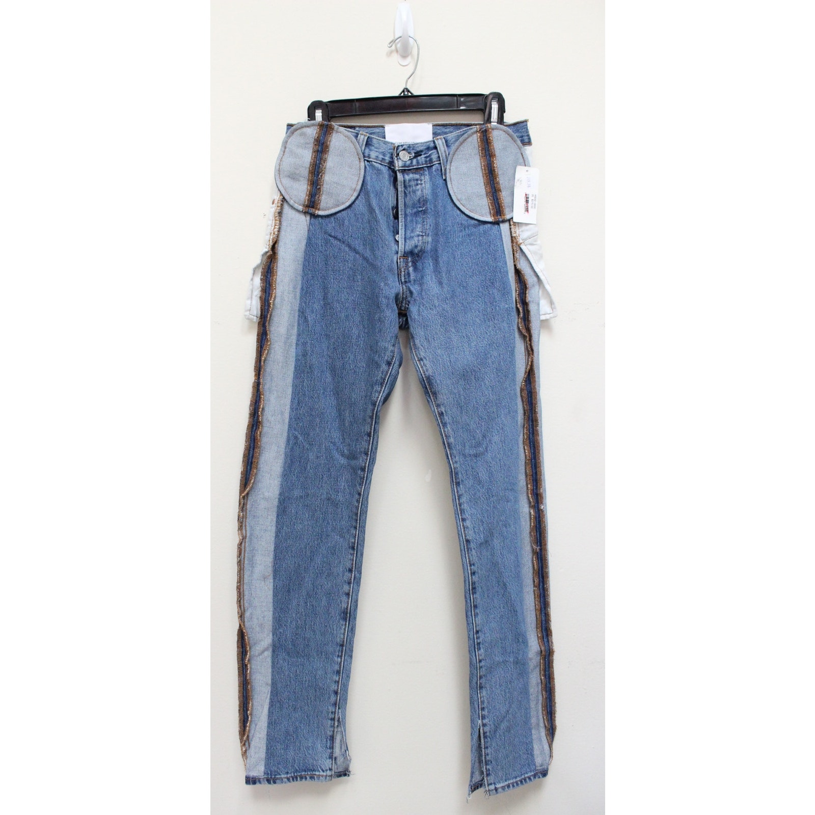 Nwt Sami Miro Vintage Levi's Constructed Denim Circle Pocket Jeans Size 26 — image 2 of 7
